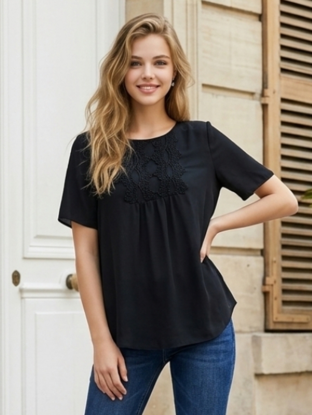 Joe Fresh Black Boxy Embellished Short Sleeve Blouse Size Medium